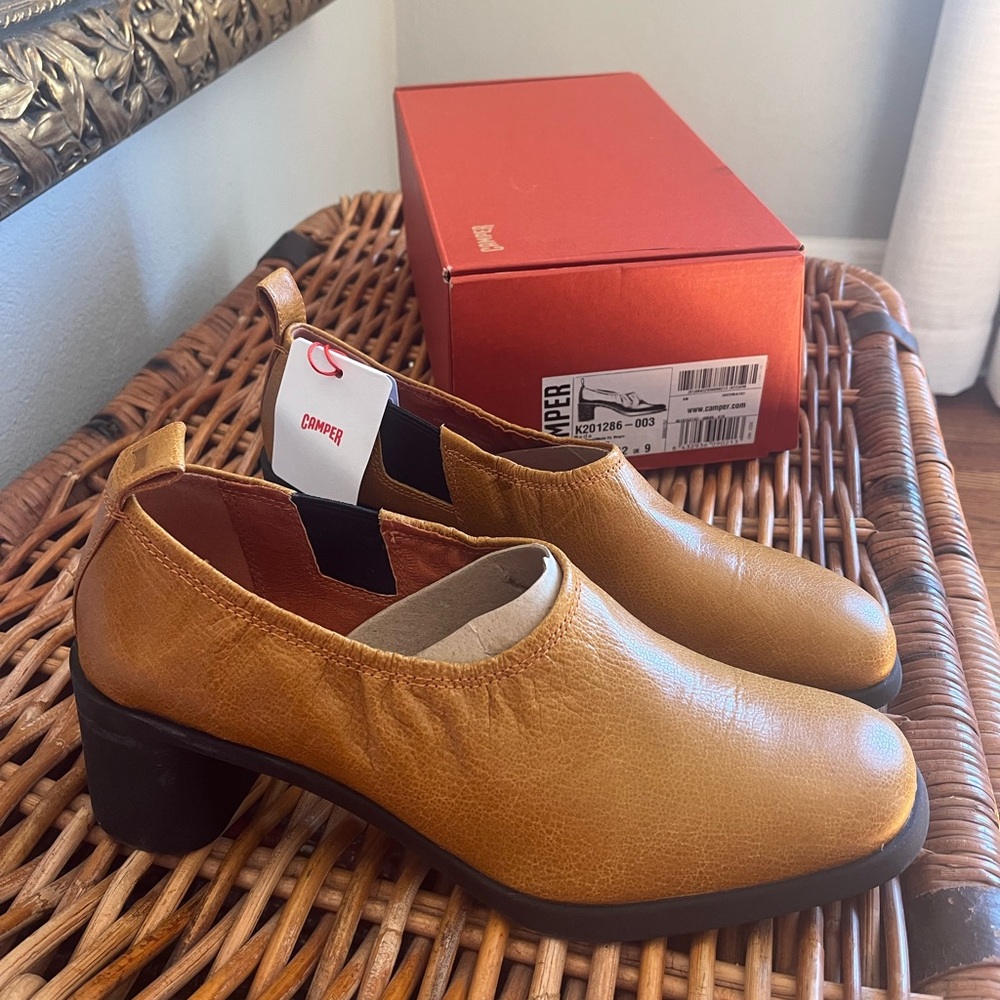 New in Box Camper Brown/Orange Meda Sally Stool Heel Boot Slip On Women’s 12